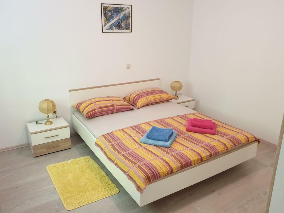 Apartmani Slavica Раб Екстер'єр фото