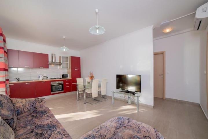 Apartmani Slavica Раб Екстер'єр фото